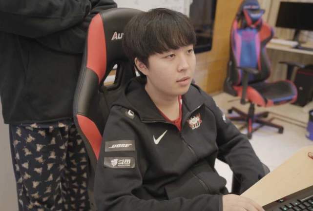 希望她们在 希望她们在